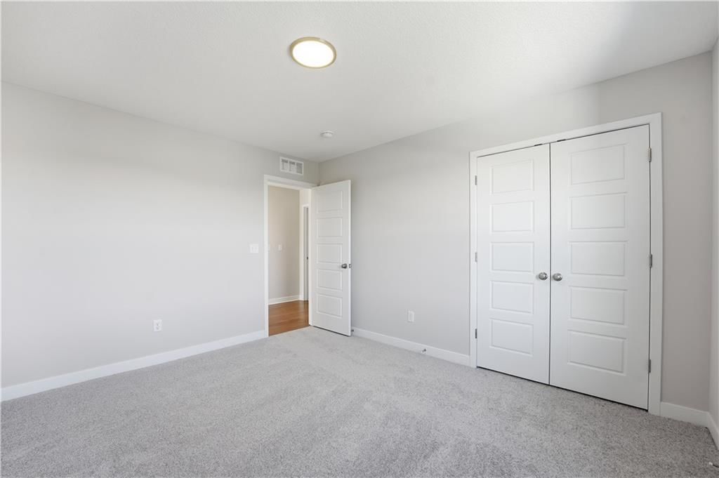 409 Woodview Drive — photo 27