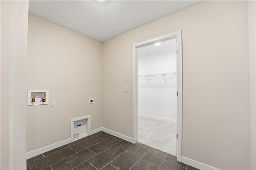 409 Woodview Drive — photo 28