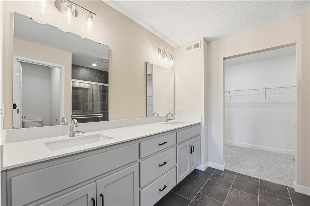 409 Woodview Drive — photo 31