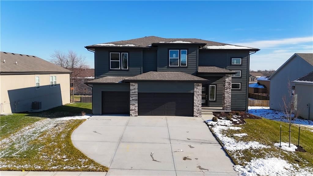 409 Woodview Drive — photo 40