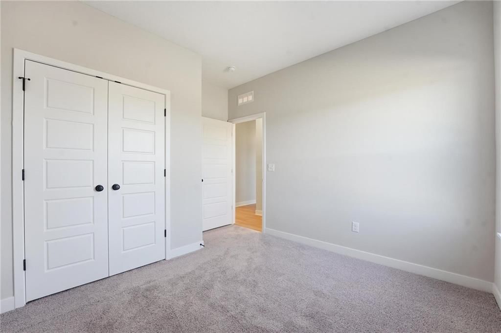 411 Woodview Drive — photo 17