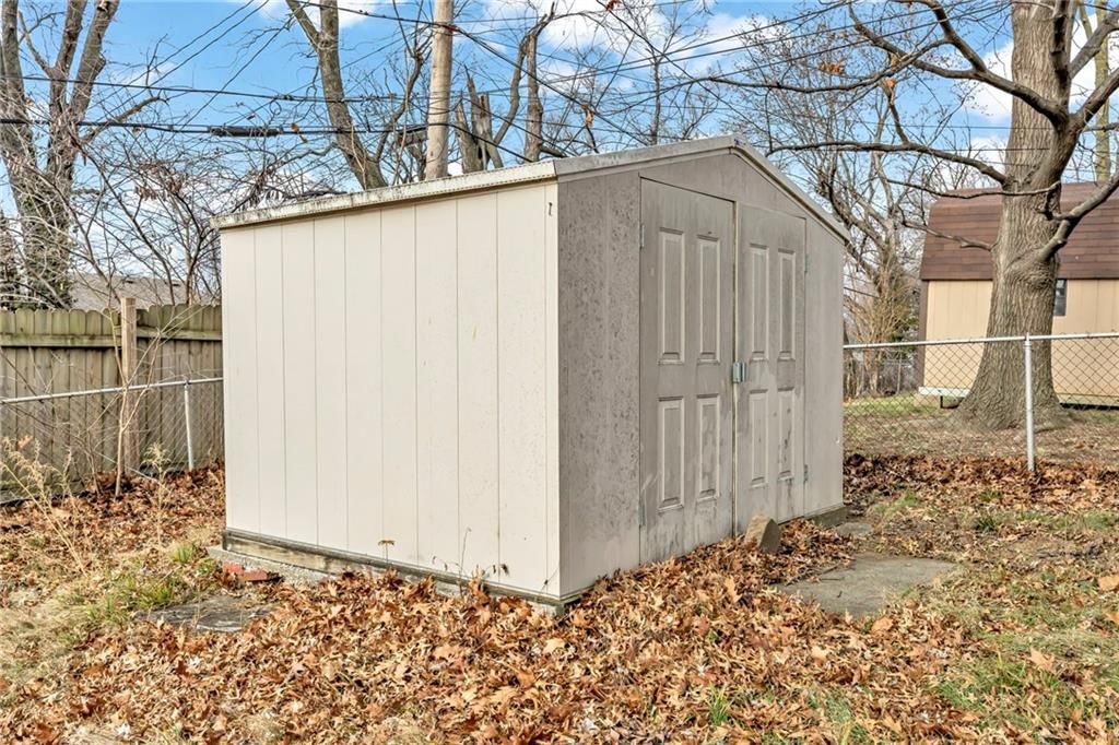 5016 N Bellaire Avenue — photo 18