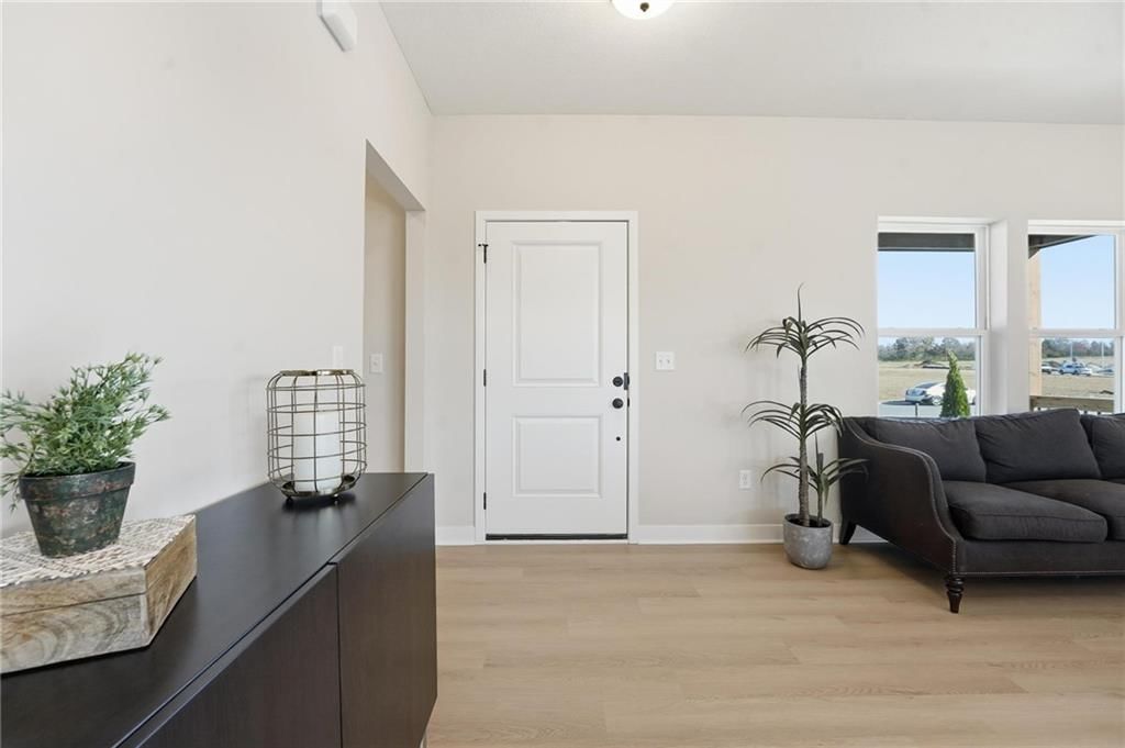 1432 SE Silo Street — photo 4