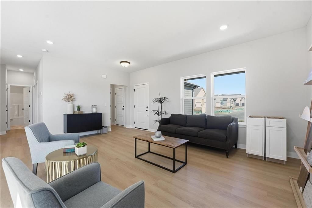1432 SE Silo Street — photo 7