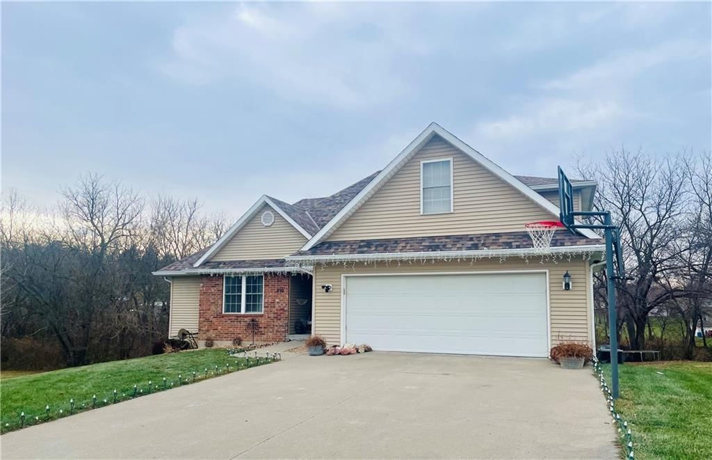 810 Arrowhead Circle — photo 3