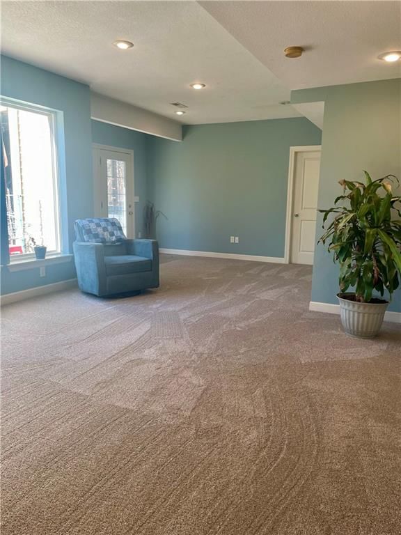 810 Arrowhead Circle — photo 42