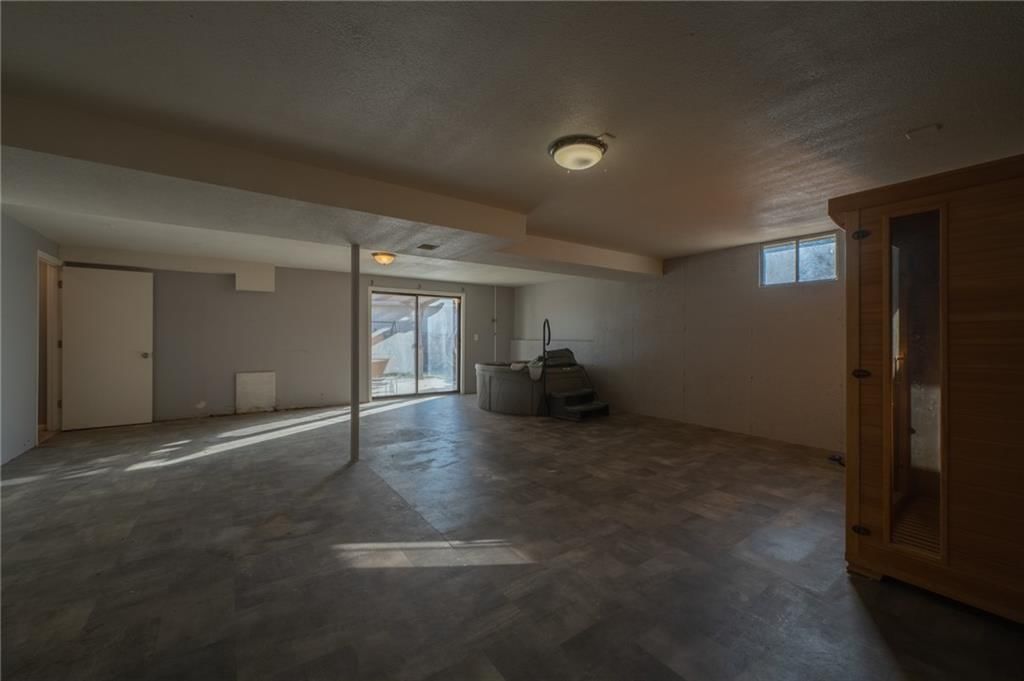 7801 N Garfield Avenue — photo 26