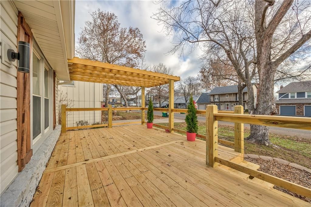 10036 Wedd Drive — photo 3