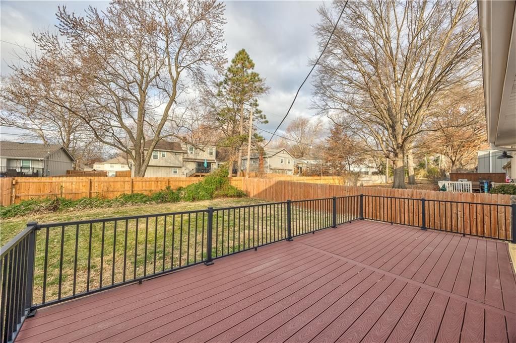 10036 Wedd Drive — photo 27