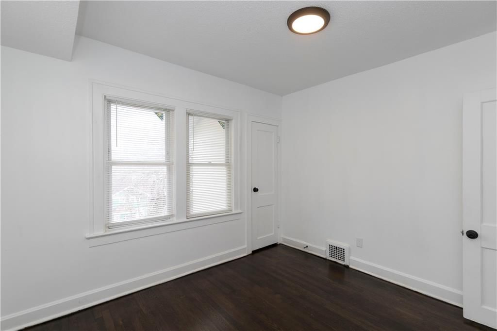 3717 Indiana Avenue — photo 29