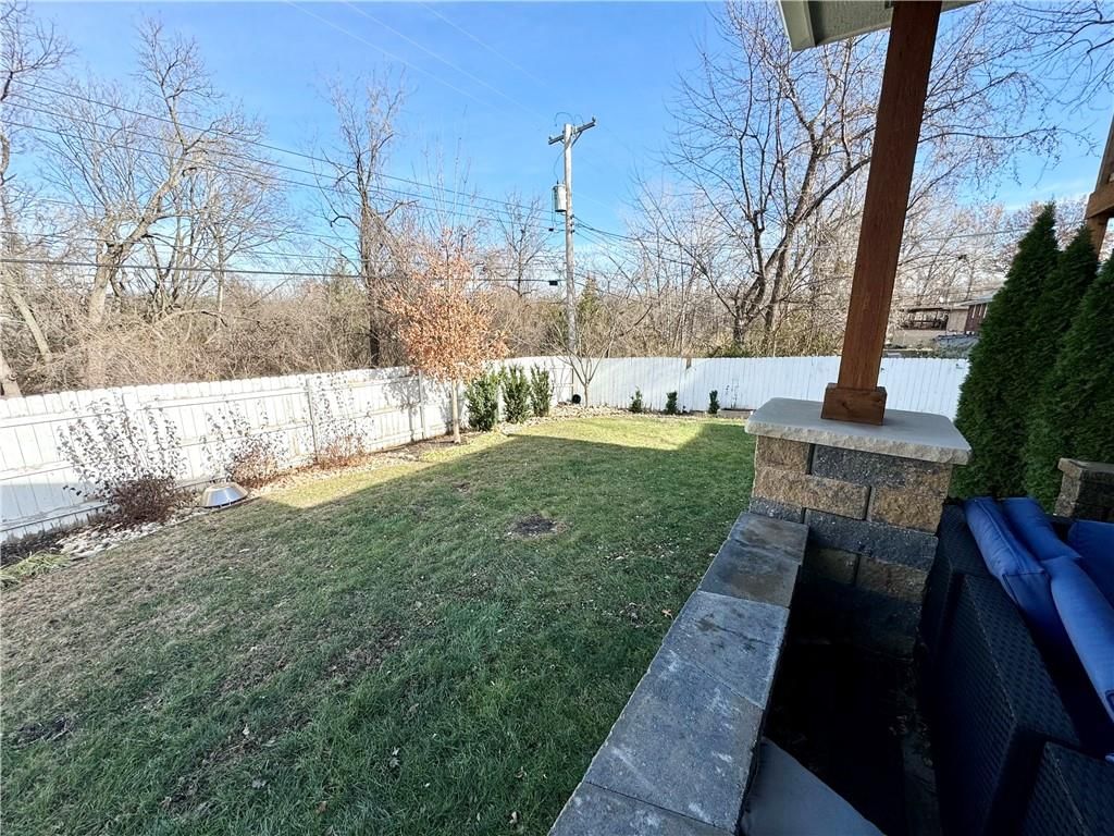 5948 Richmond Avenue — photo 47
