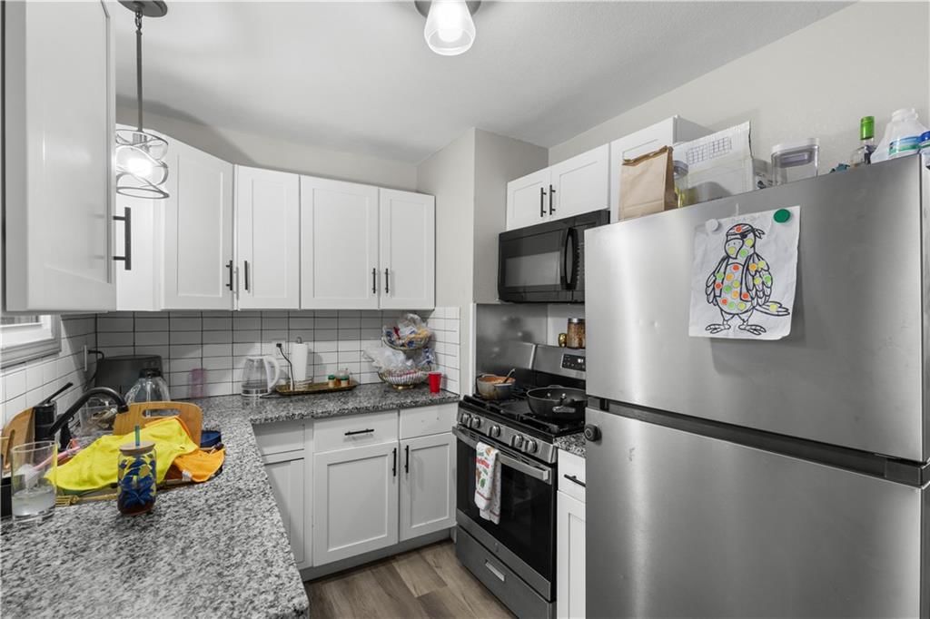 215 S 12th Street — photo 9