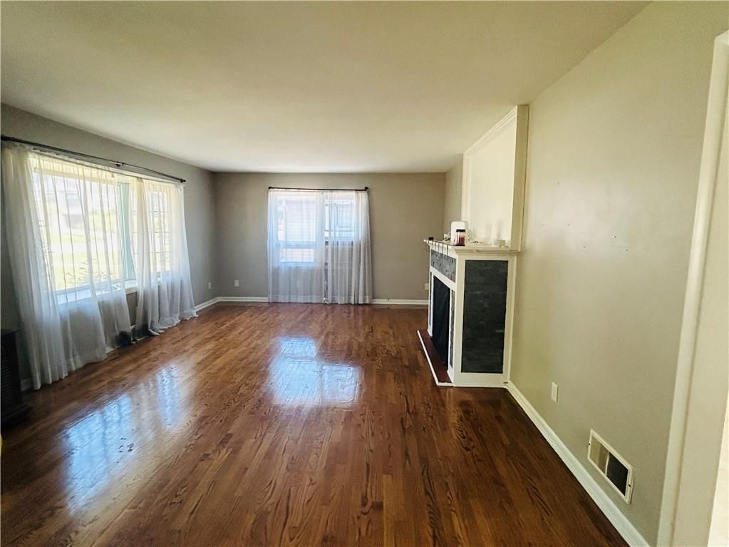 824 Garden Street — photo 2