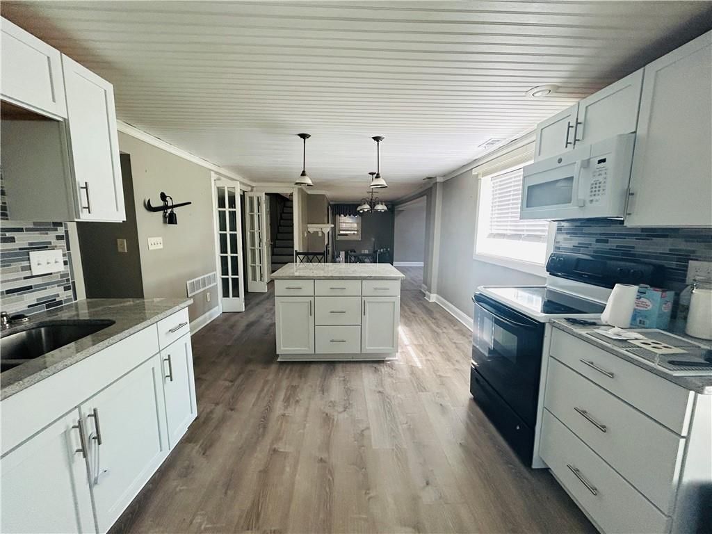 824 Garden Street — photo 12