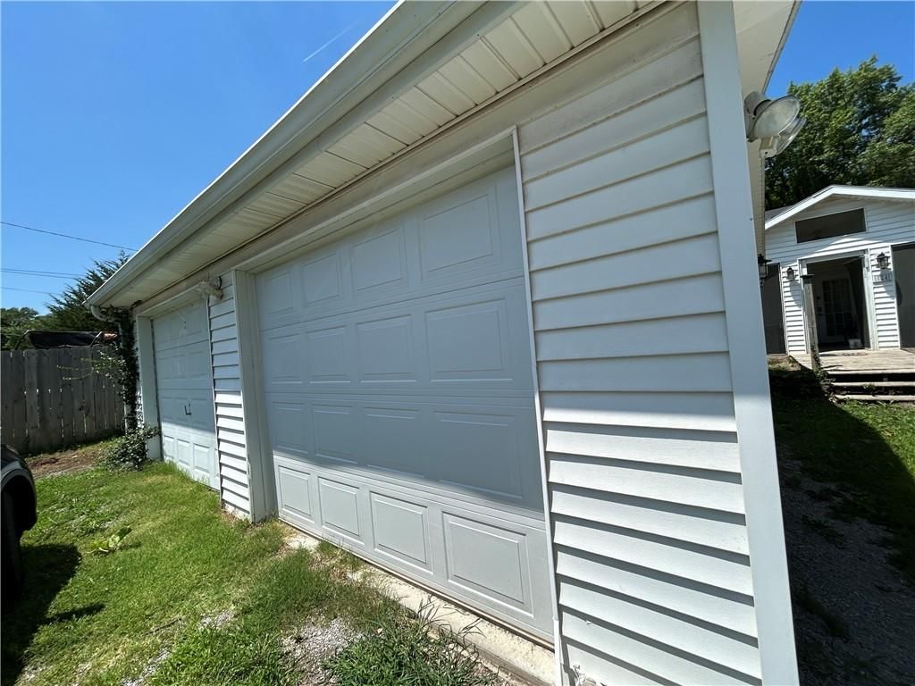 824 Garden Street — photo 17