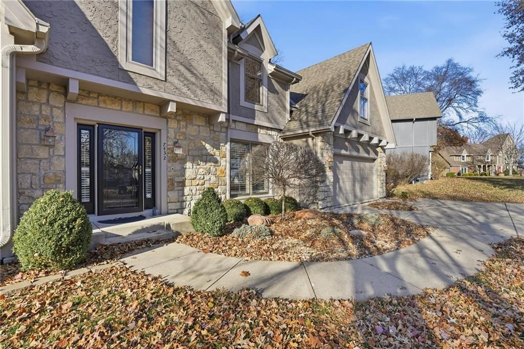 7432 N Granby Avenue — photo 2