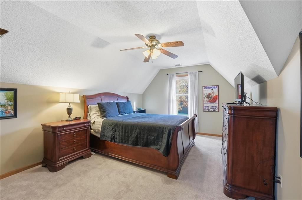 7432 N Granby Avenue — photo 32