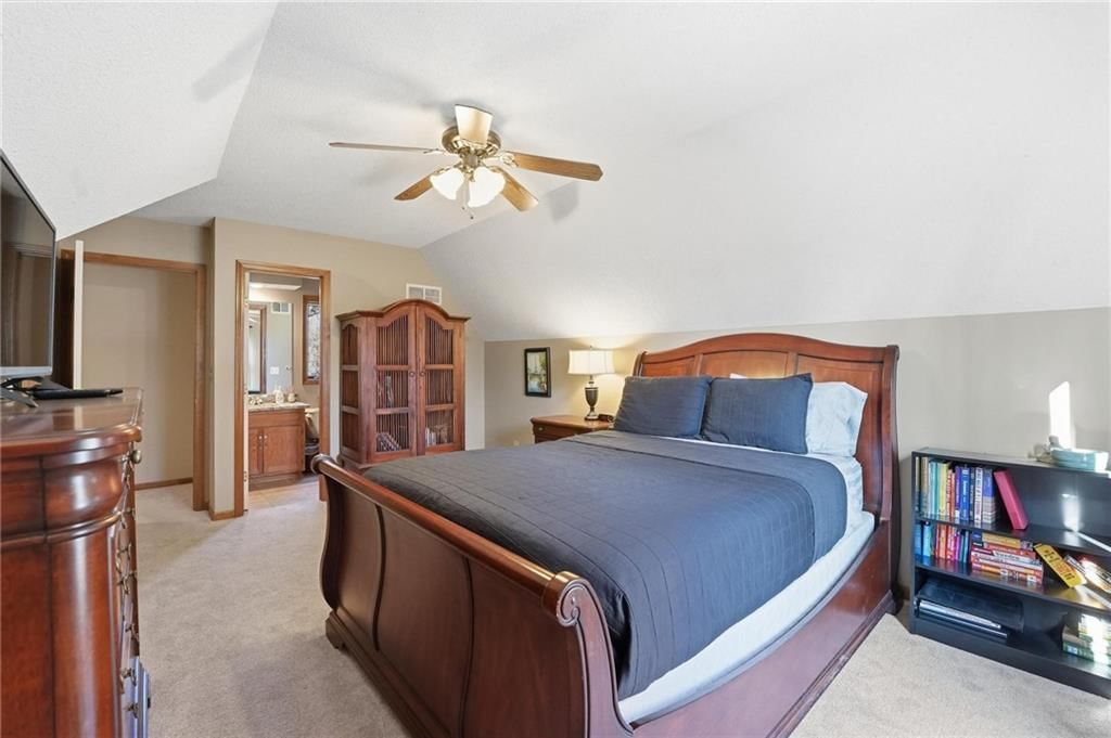 7432 N Granby Avenue — photo 33