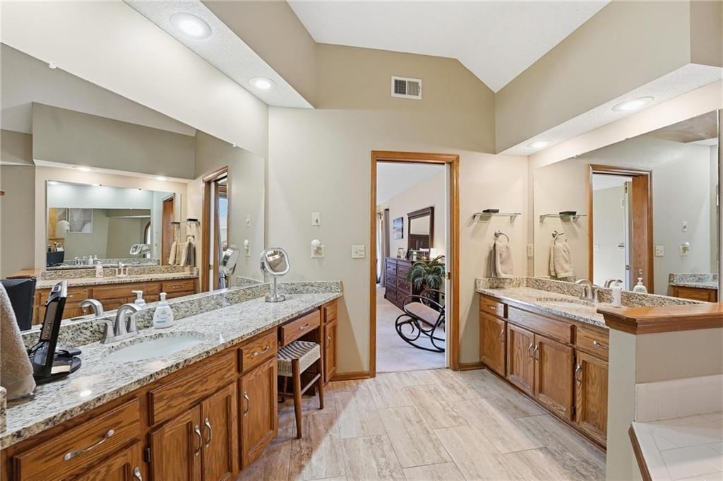 7432 N Granby Avenue — photo 40