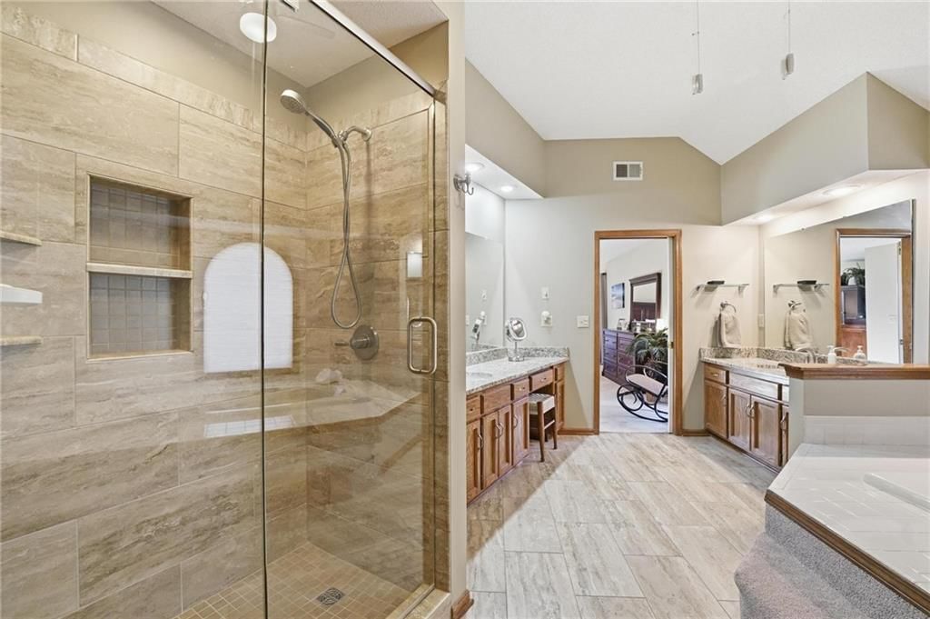 7432 N Granby Avenue — photo 42