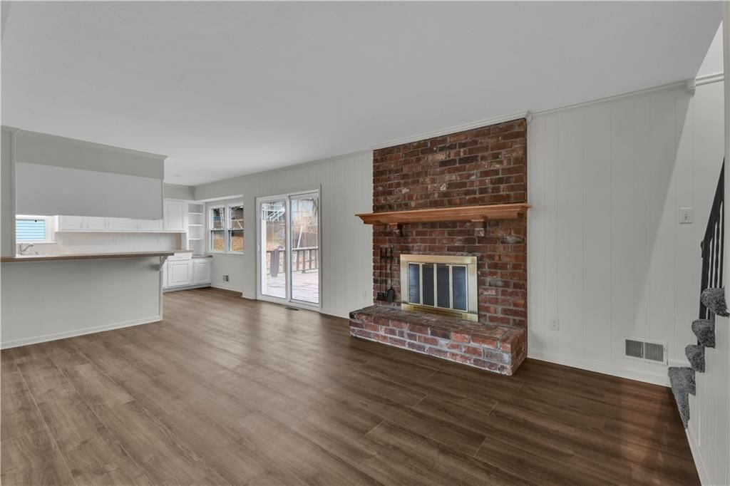 422 Sunset Drive — photo 10