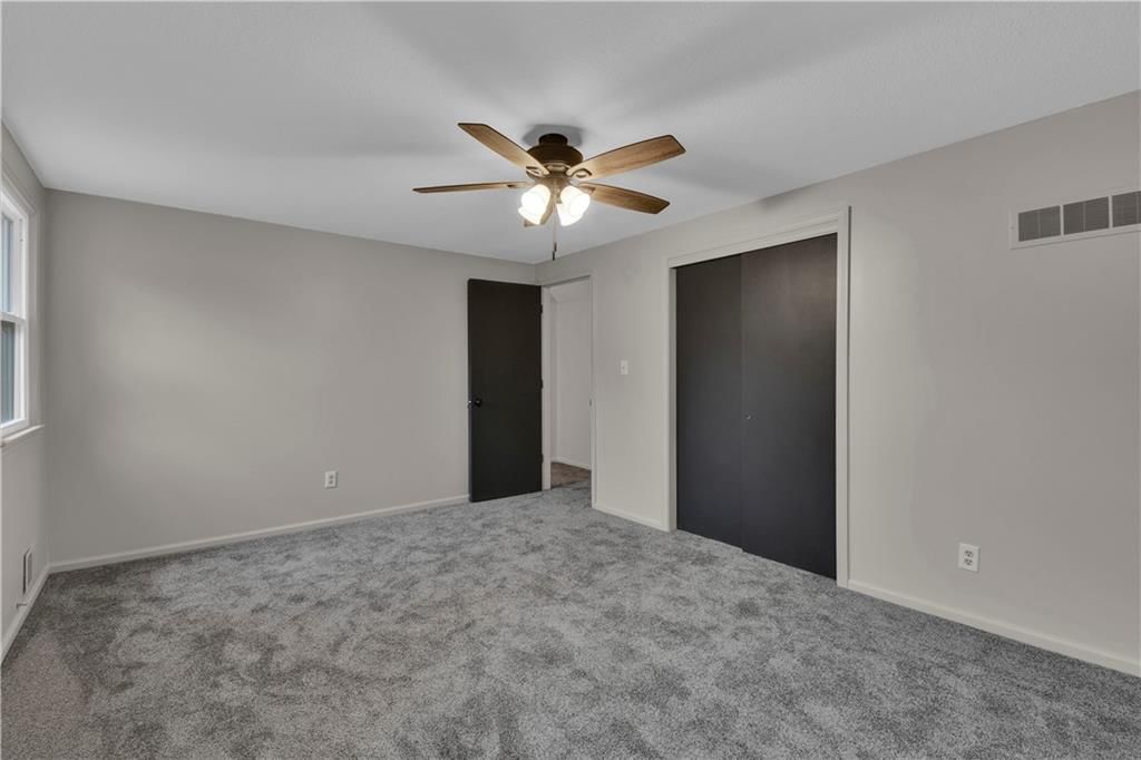 422 Sunset Drive — photo 30