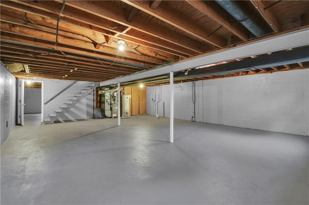 422 Sunset Drive — photo 31