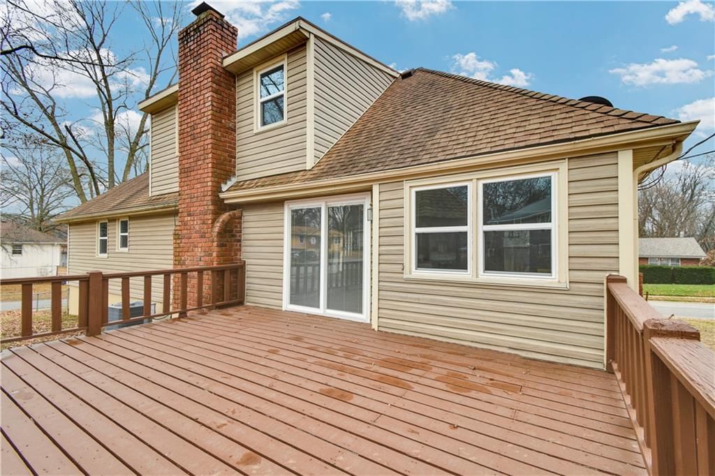 422 Sunset Drive — photo 34
