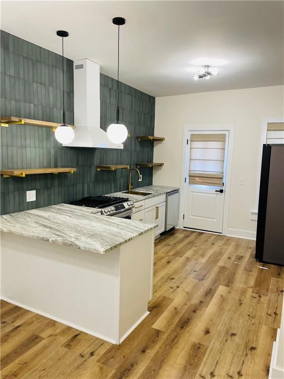232 N 6th Street — photo 3