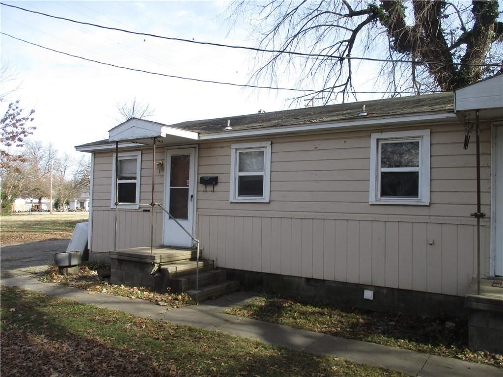 305 W Maple Street — photo 6