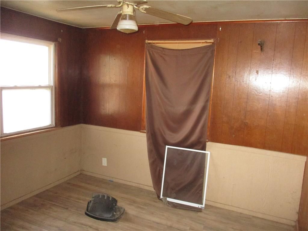 305 W Maple Street — photo 19