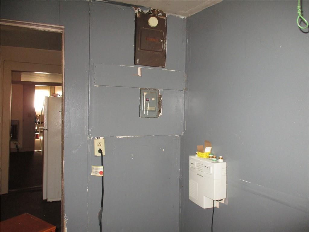 305 W Maple Street — photo 23