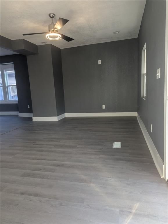 3337 Flora Avenue — photo 2