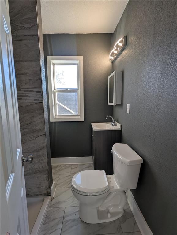 3337 Flora Avenue — photo 8