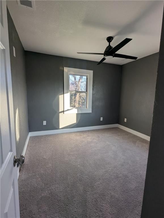 3337 Flora Avenue — photo 9
