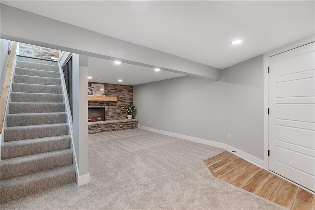 8565 Wycoff Drive — photo 16