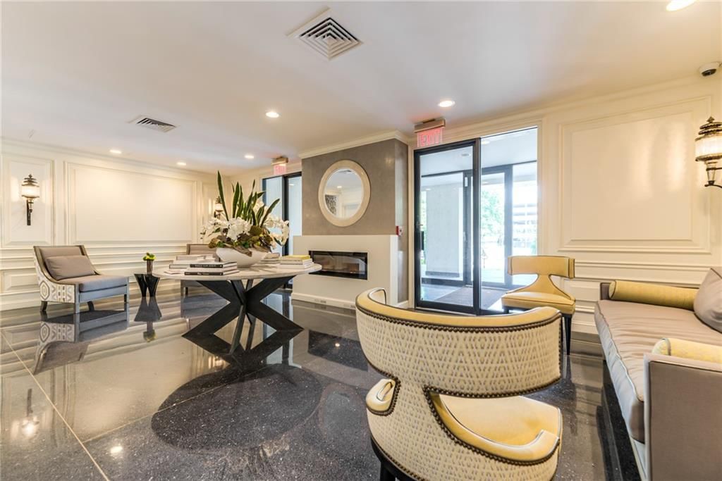 4740 Roanoke Parkway — photo 3