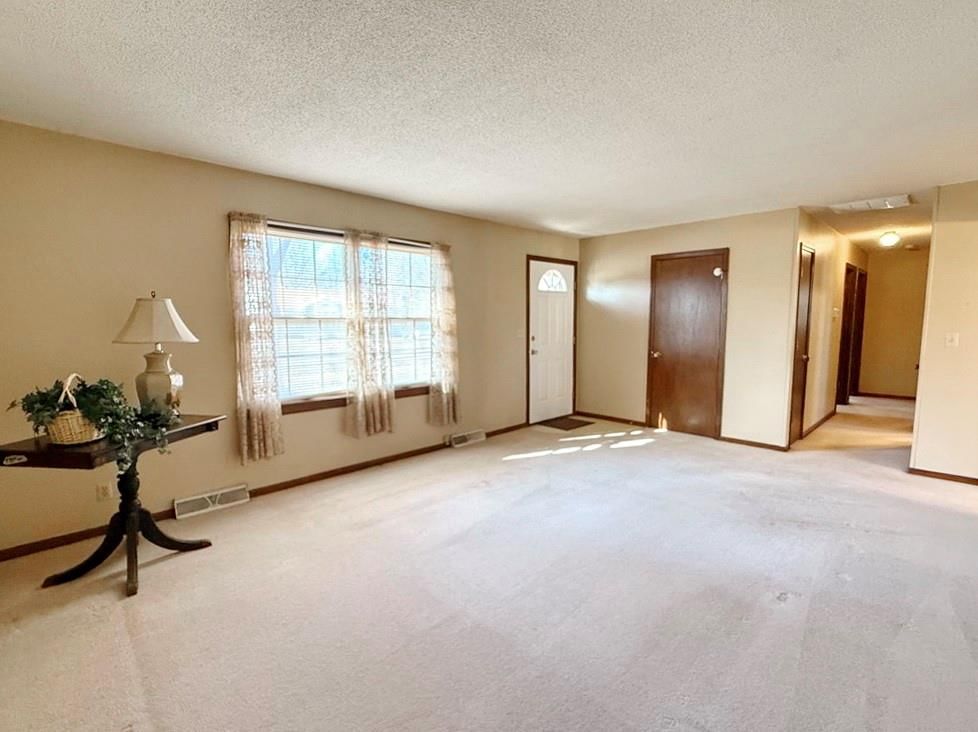 1509 S Vernon Street — photo 9