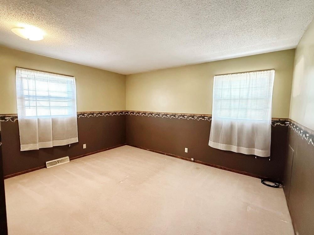 1509 S Vernon Street — photo 21