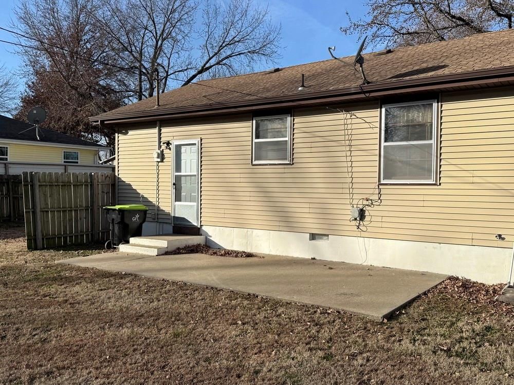 1509 S Vernon Street — photo 35