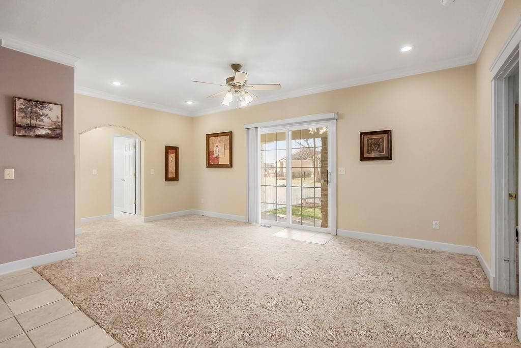 614 Meadowlark Drive — photo 11