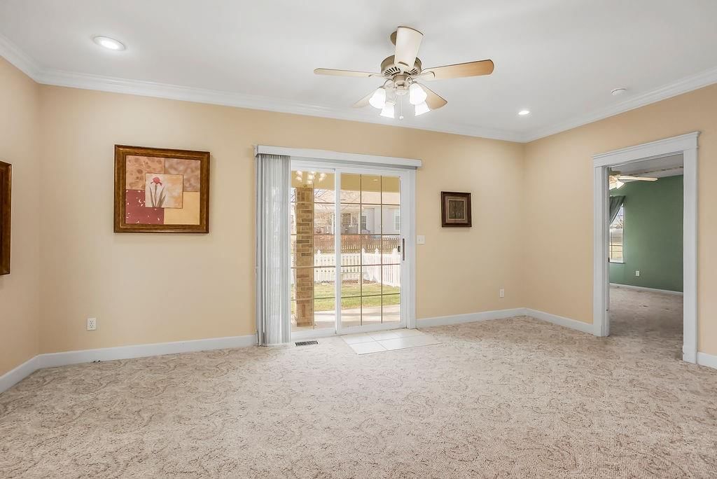 614 Meadowlark Drive — photo 12