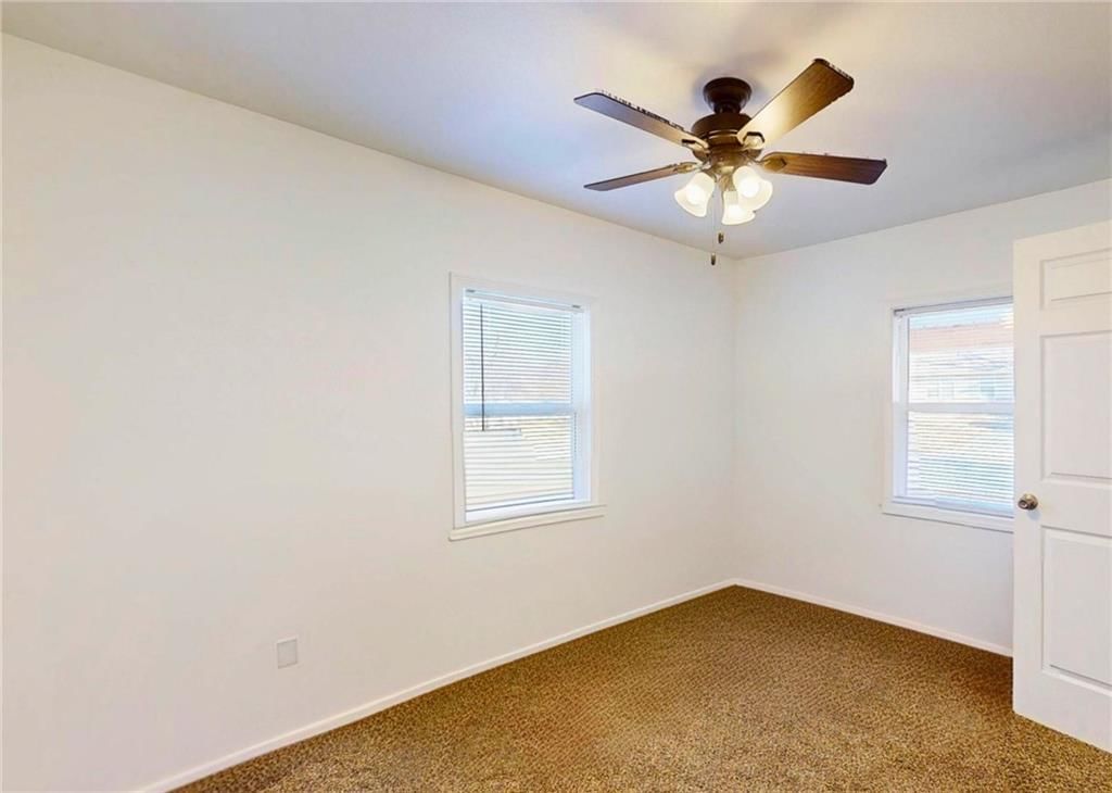 717 N Adams Street — photo 9