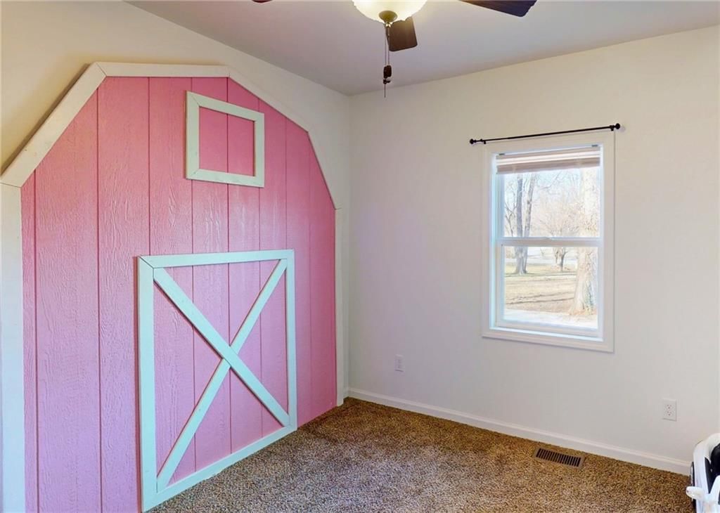 717 N Adams Street — photo 12