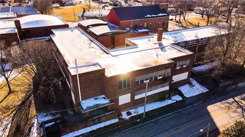 622 N Main Street — photo 8