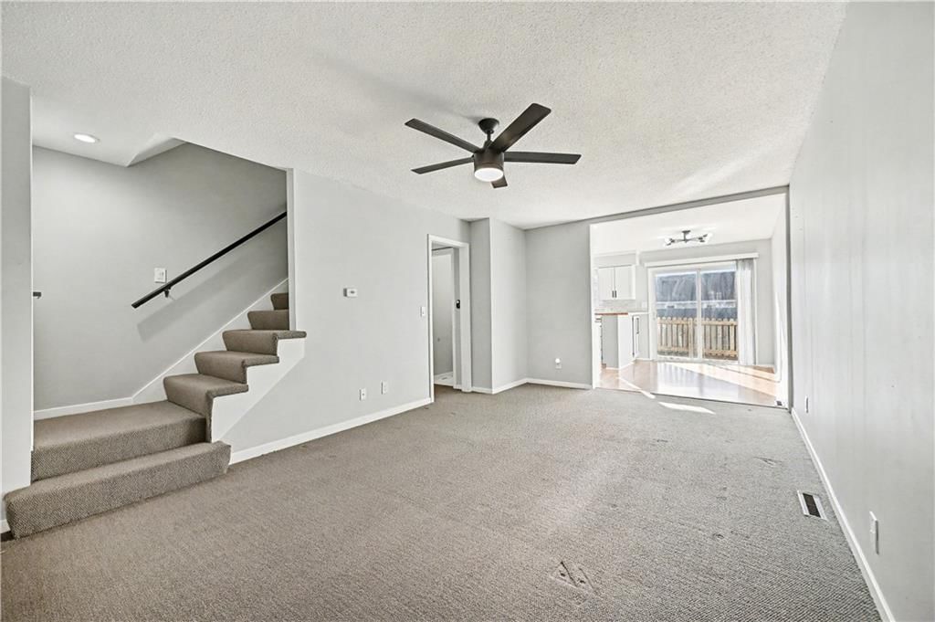 3615 NE 68th Terrace — photo 3