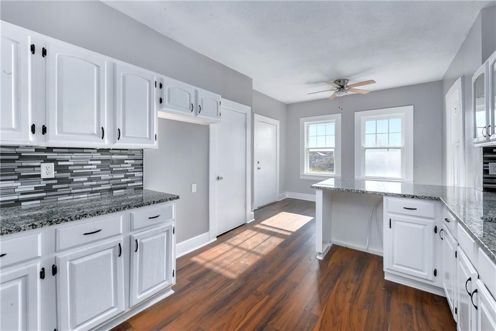 4215 E 61st Street — photo 17