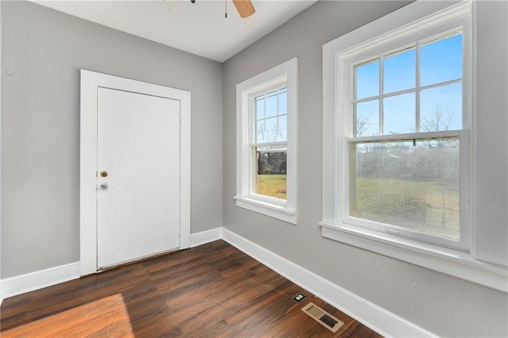 4215 E 61st Street — photo 20