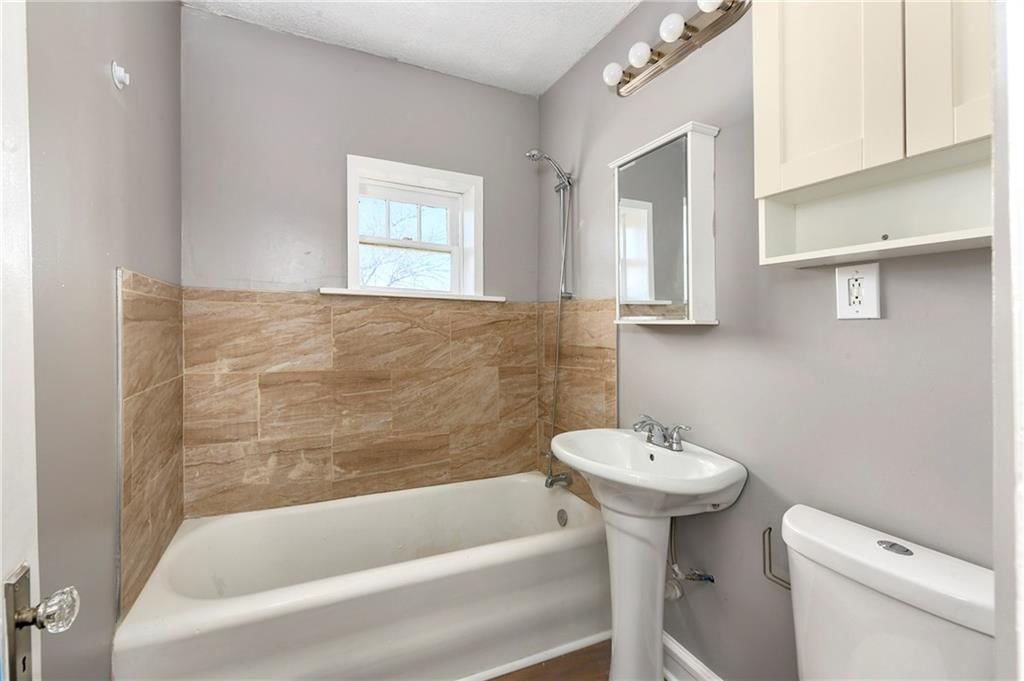 4215 E 61st Street — photo 33