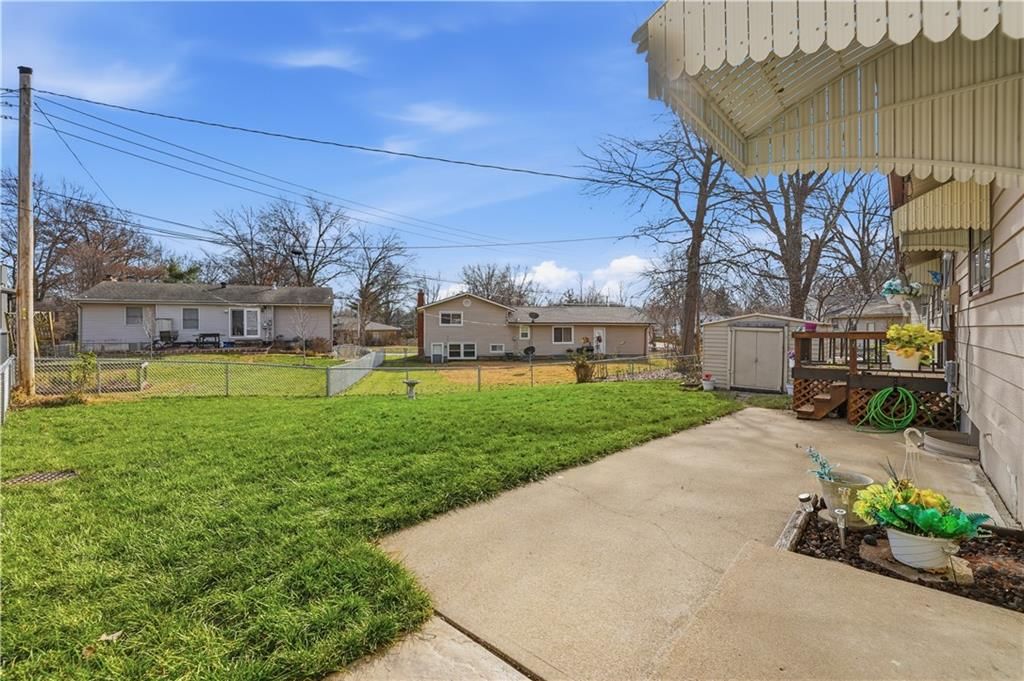 311 NE Arlington Circle — photo 23